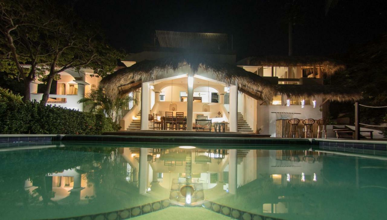 Villa Casa Blanca Del Faro Zipolite Exterior photo